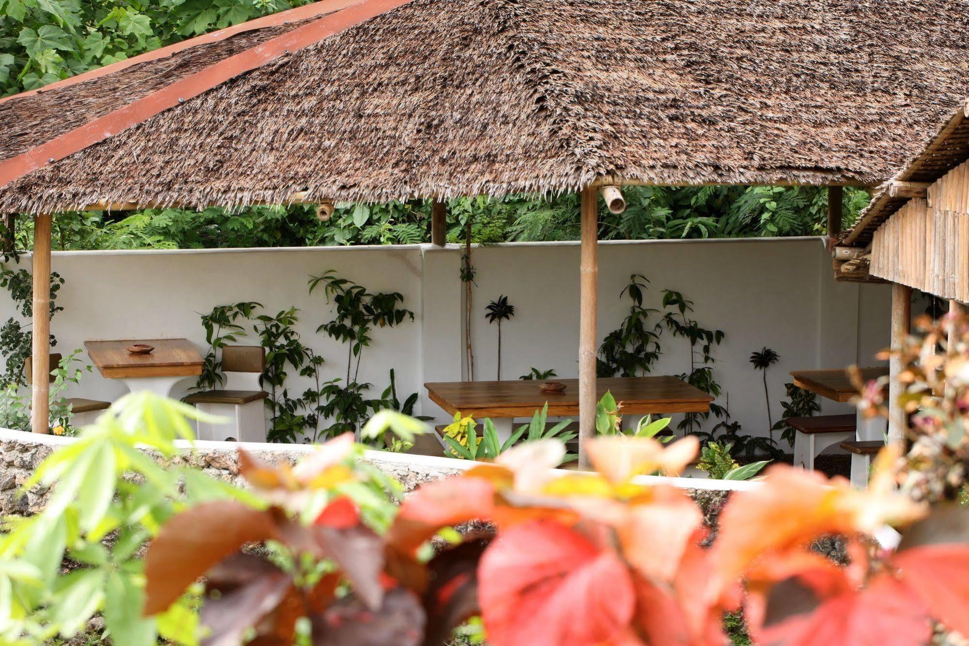 Guindulman Bay Tourist Inn Esterno foto