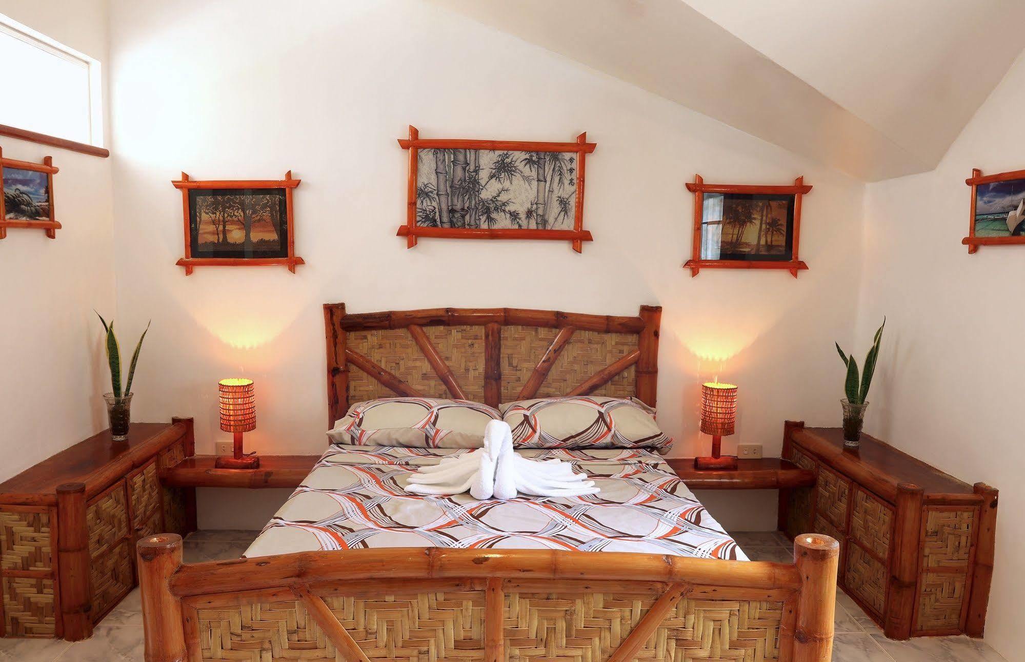 Guindulman Bay Tourist Inn Esterno foto